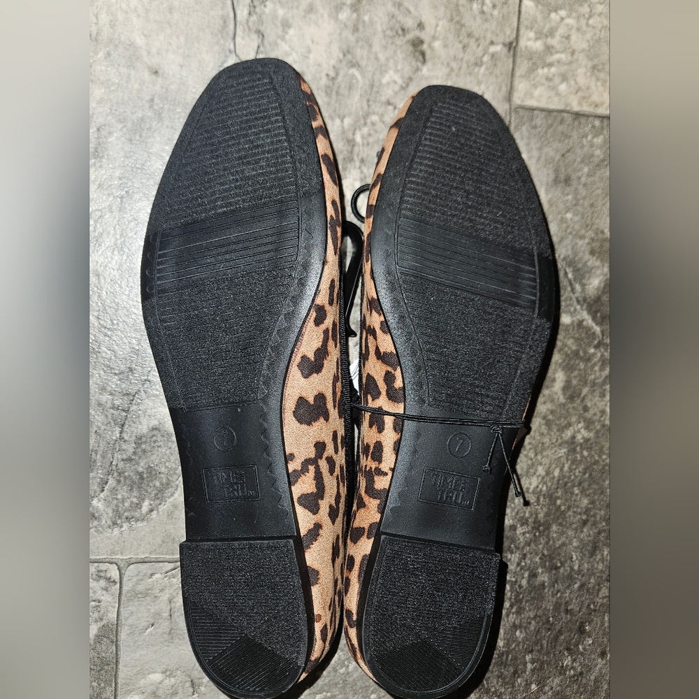 Time and Tru Women's Leopard Print String Bow Ballet Flats In Size 8.5 NWT - Picture 9 of 10